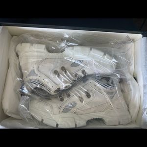 Gucci Flashtrek Sneaker